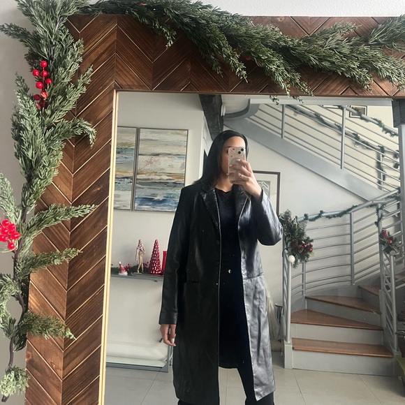 Vintage Emma James Liz Claiborne Leather trench coat - Picture 3 of 8